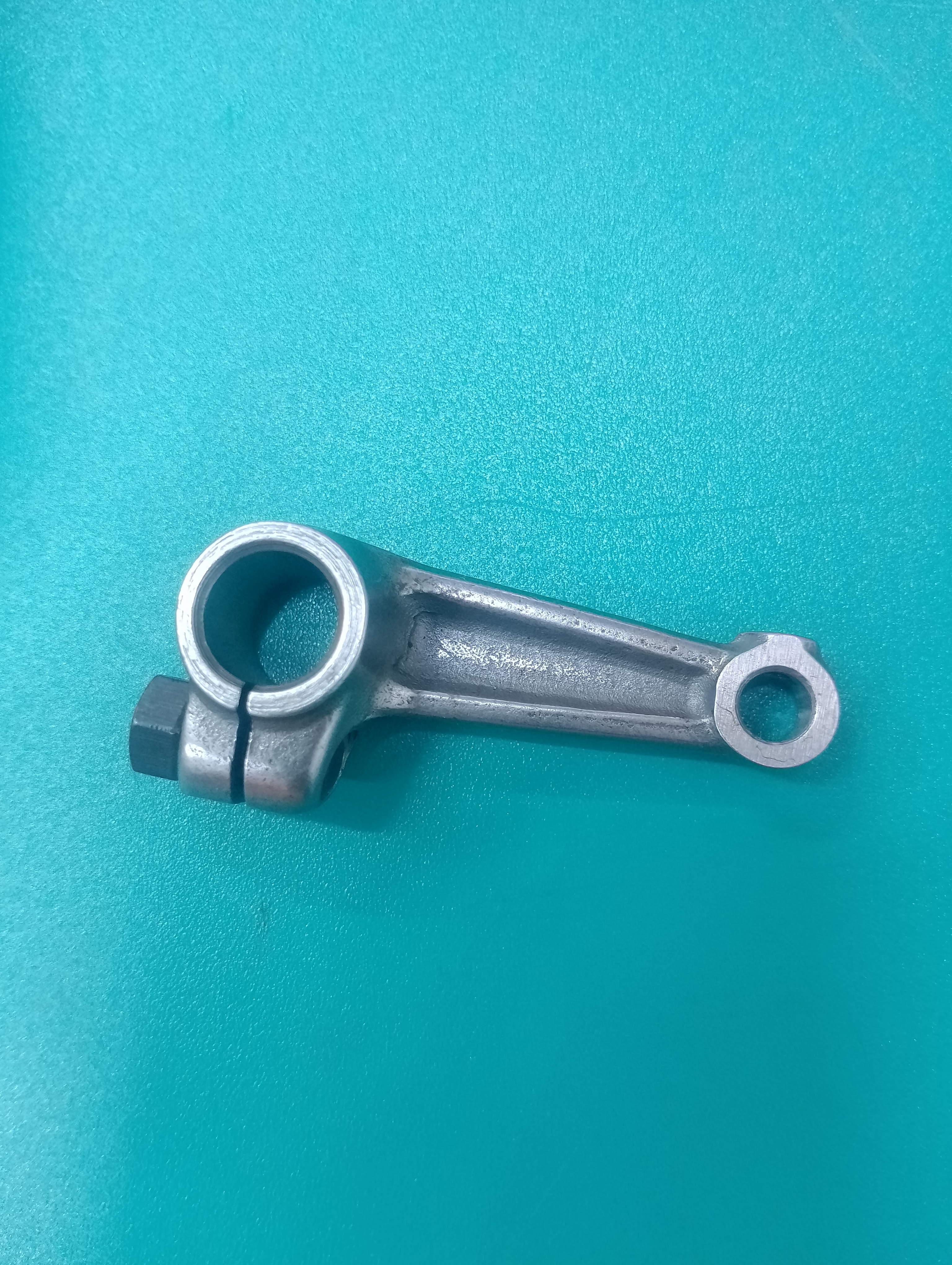 UPPER LOOPER ARM A