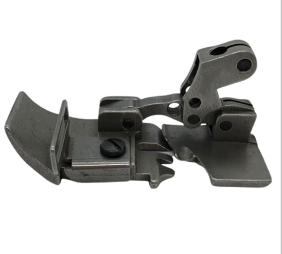 PRESSER  FEET (5TH THREAD)