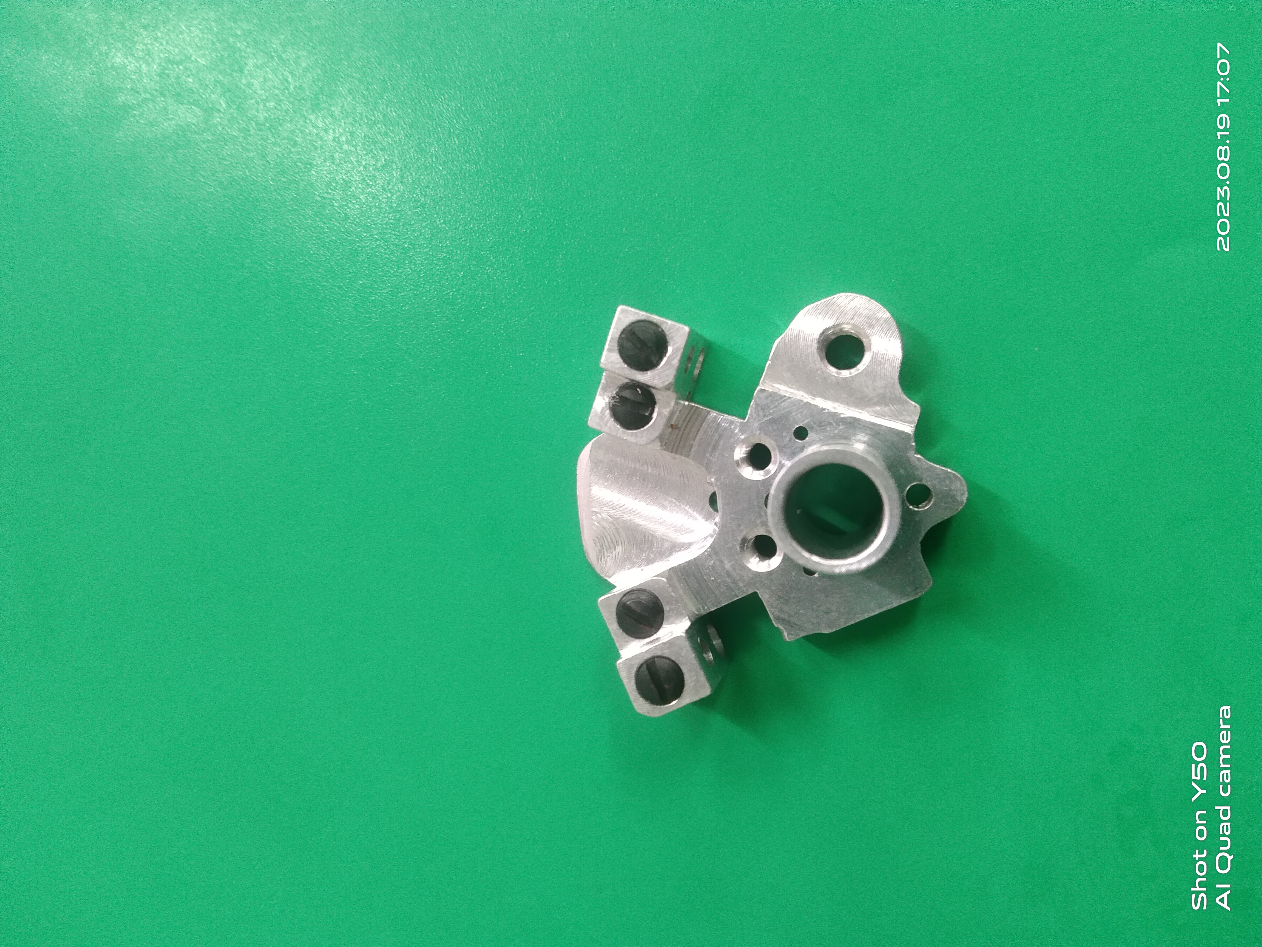LOOPER FITTING BASE