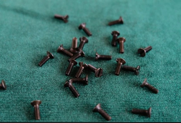 SCREW(M3X0.5 L=4)